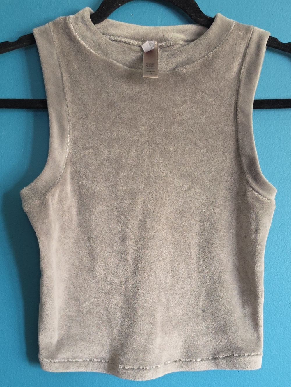 SKIMS Suede-Texture Sleeveless Tank in Taupe
